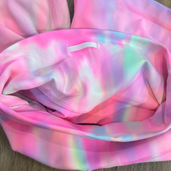 Lululemon wunder train  psychedelic wash pink Tie-Dye Shorts size 4 - Picture 8 of 9